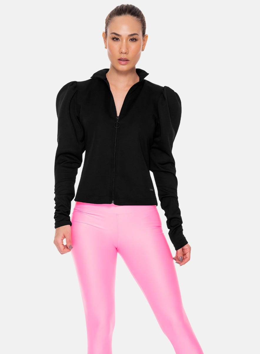 chaqueta  larga con mangas bombachas y recogido
