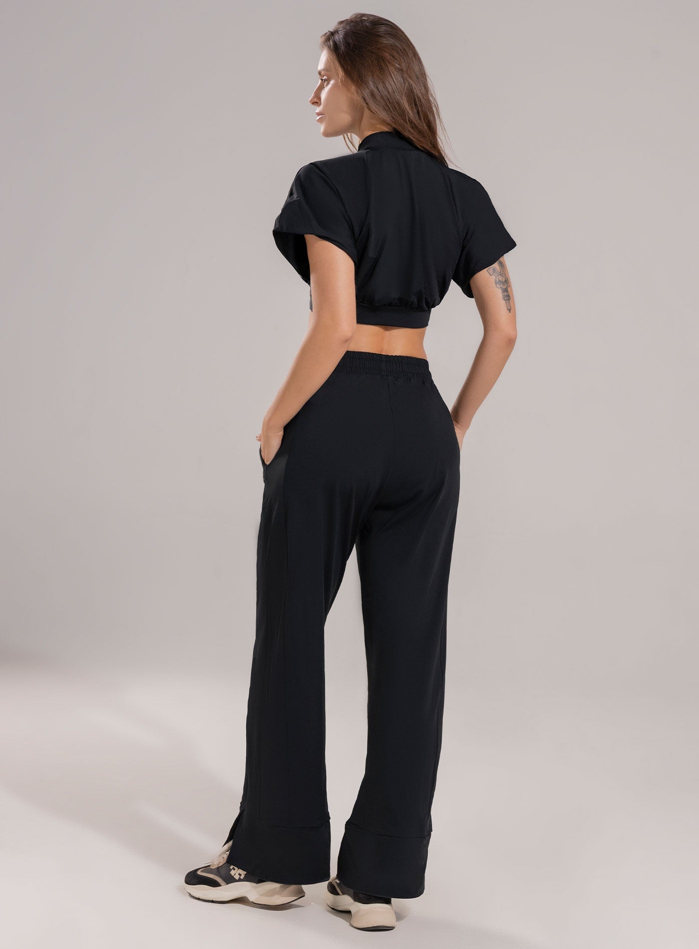 PANTALÓN DEPORTIVO TELA SHERY CON ABERTURA EN LAS BOTAS - PRECIO ESPECIAL