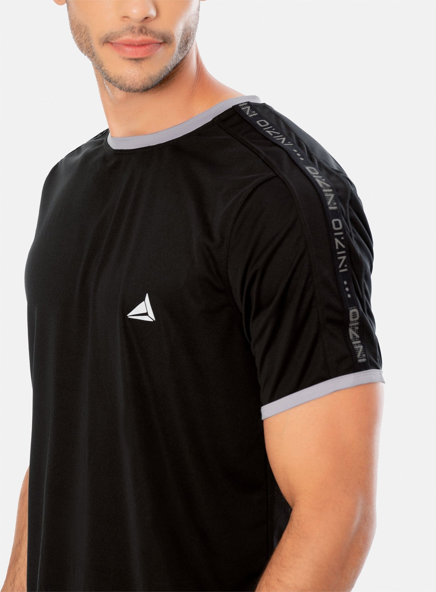 CAMISETA DEPORTIVA HOMBRE CON ELÁSTICO EXPUESTO ESTAMPADO TALLA S - M - L - XL PRECIO ESPECIAL